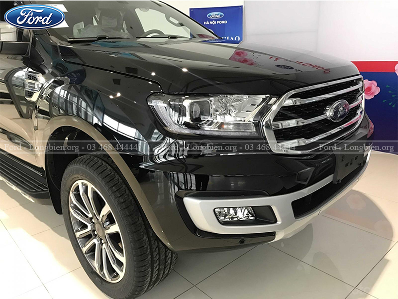FORD EVEREST TREND 4X2 AT