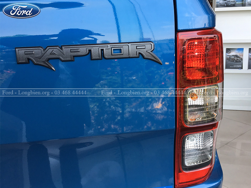 Cụm đèn hậu Ford Raptor 3 viền Led đặc trưng